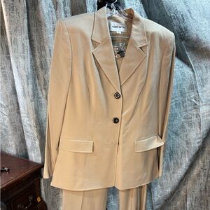 SOLD NWT Albert Nipon Tan Pants Suit, Size 12